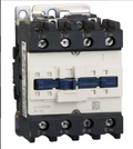 Vista frontal del contactor de cuatro polos