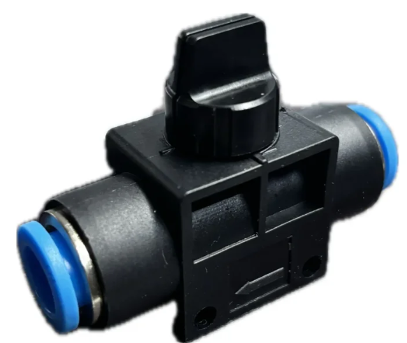 Mini válvula neumática negra con mando manual y conexiones rápidas azules